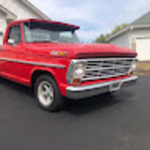 Meet your Posher, Corey